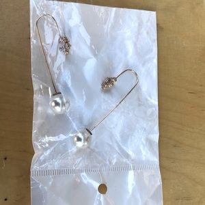 Women earrings